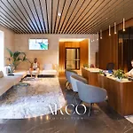 Luxury Little Gem Mercury Tower W Rooftop Pool By Arco Collection Апартаменты
