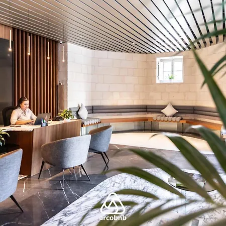 شقة Luxury Little Gem Mercury Tower W Rooftop Pool By Arco Collection