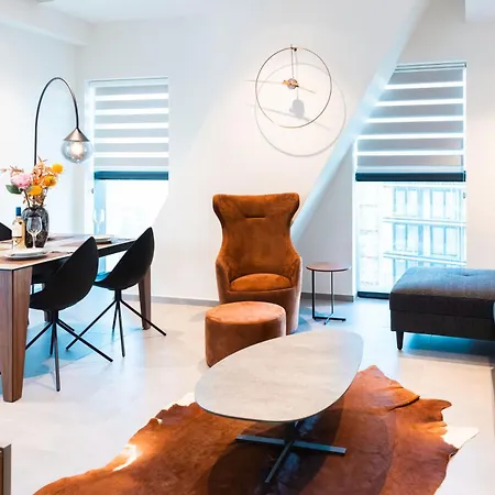 Luxury Little Gem Mercury Tower W Rooftop Pool By Arco Collection شقة *