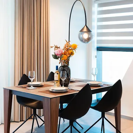 Luxury Little Gem Mercury Tower W Rooftop Pool By Arco Collection