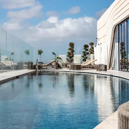 Luxury Little Gem Mercury Tower W Rooftop Pool By Arco Collection St. Julian's