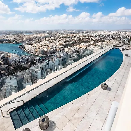 Luxury Little Gem Mercury Tower W Rooftop Pool By Arco Collection