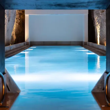 Luxury Little Gem Mercury Tower W Rooftop Pool By Arco Collection شقة *