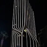 Luxury Little Gem Mercury Tower W Rooftop Pool By Arco Collection *