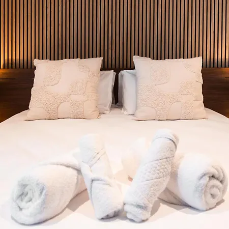 Luxury Little Gem Mercury Tower W Rooftop Pool By Arco Collection San Ġiljan