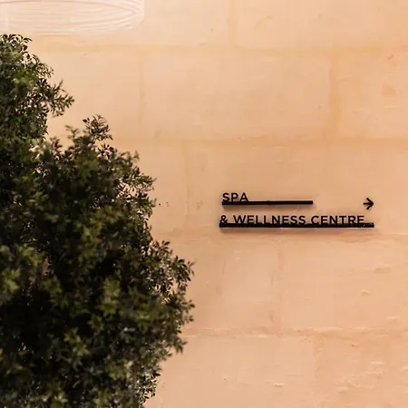 Luxury Little Gem Mercury Tower W Rooftop Pool By Arco Collection Appartement San Ġiljan