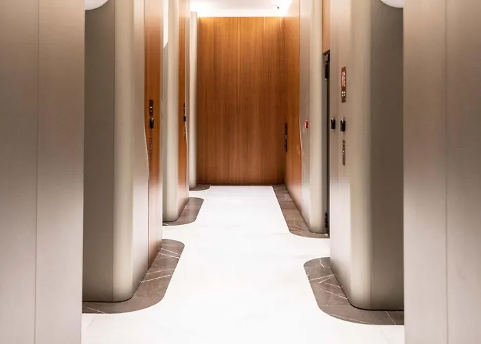 Luxury Little Gem Mercury Tower W Rooftop Pool By Arco Collection アパート *