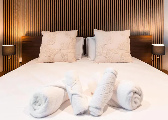 Luxury Little Gem Mercury Tower W Rooftop Pool By Arco Collection Saint Julian's