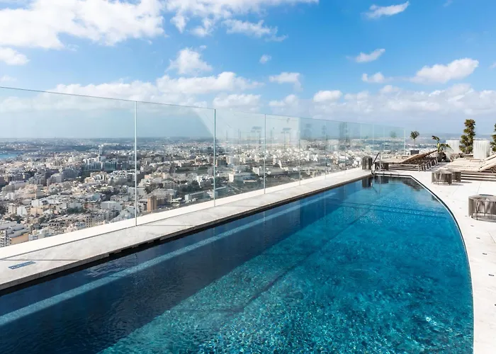 Luxury Little Gem Mercury Tower W Rooftop Pool By Arco Collection アパート Saint Julian's