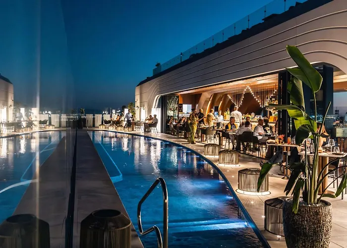 Luxury Little Gem Mercury Tower W Rooftop Pool By Arco Collection